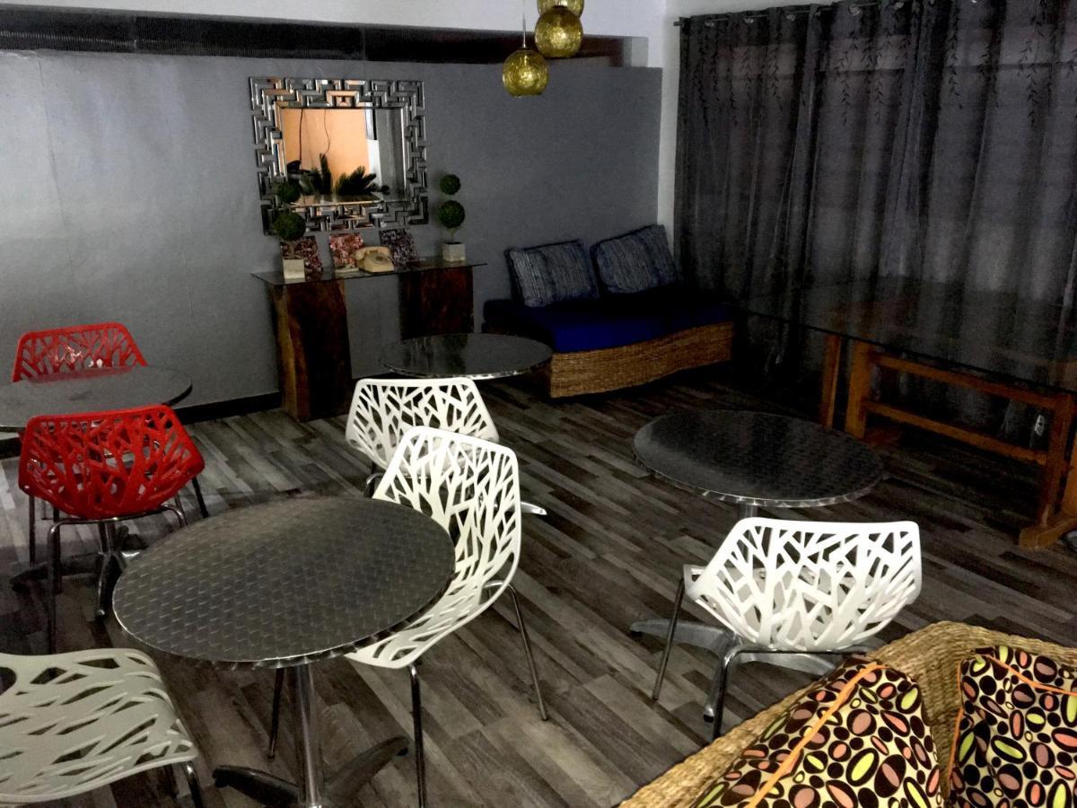 Serenade Lodging Rooms Panama City Exterior photo